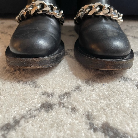 Givenchy chain strap ankle boot - Picture 15 of 16